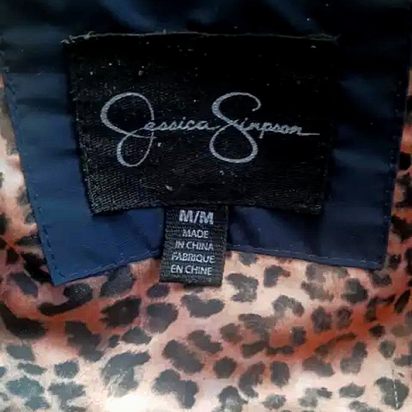 Selling Jessica Simpson coat - Picture 4 of 9